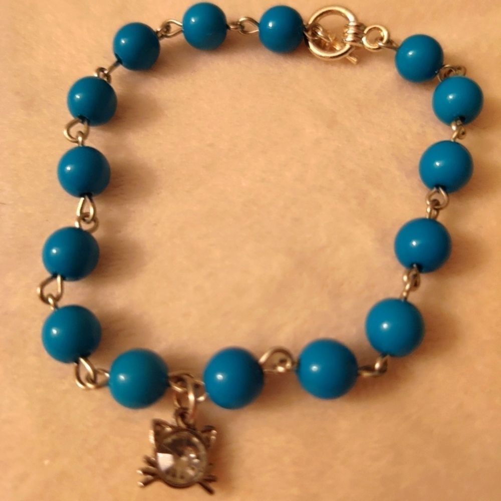 Rin's Unique Boutique - Handmade - Bracelet - Cat Charm